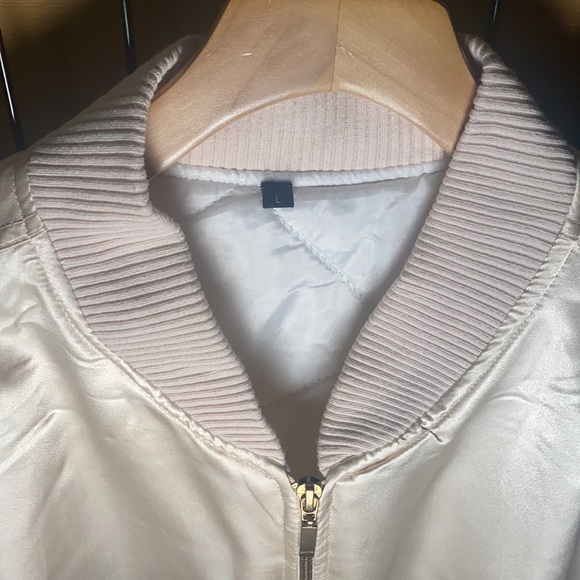 BOOHOO Satin Bomber Jacket - Picture 4 of 8